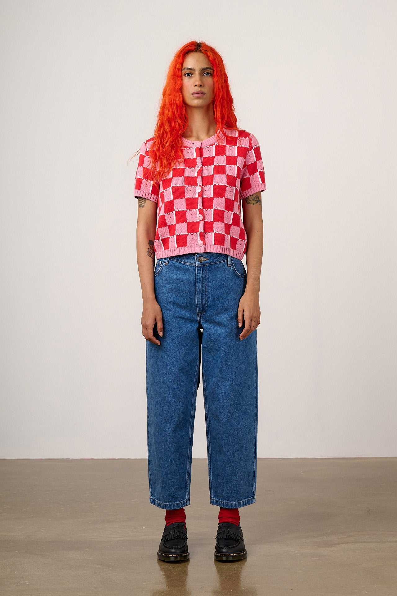 Lizzie - Cotton Short Sleeve Knitted Cardigan in Pink & Red Blurred Checkerboard