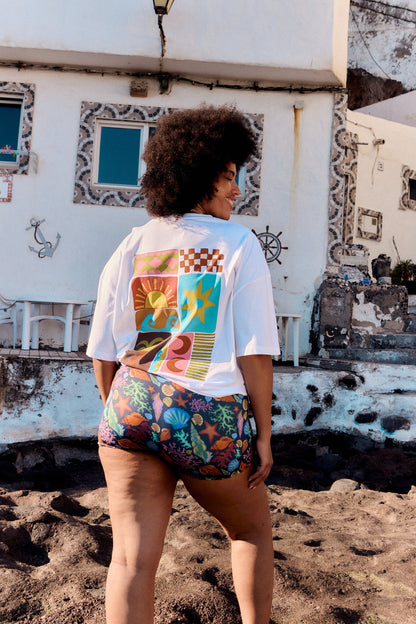 Benny - Oversized Cotton T-Shirt in Beach Coastal Tile Print