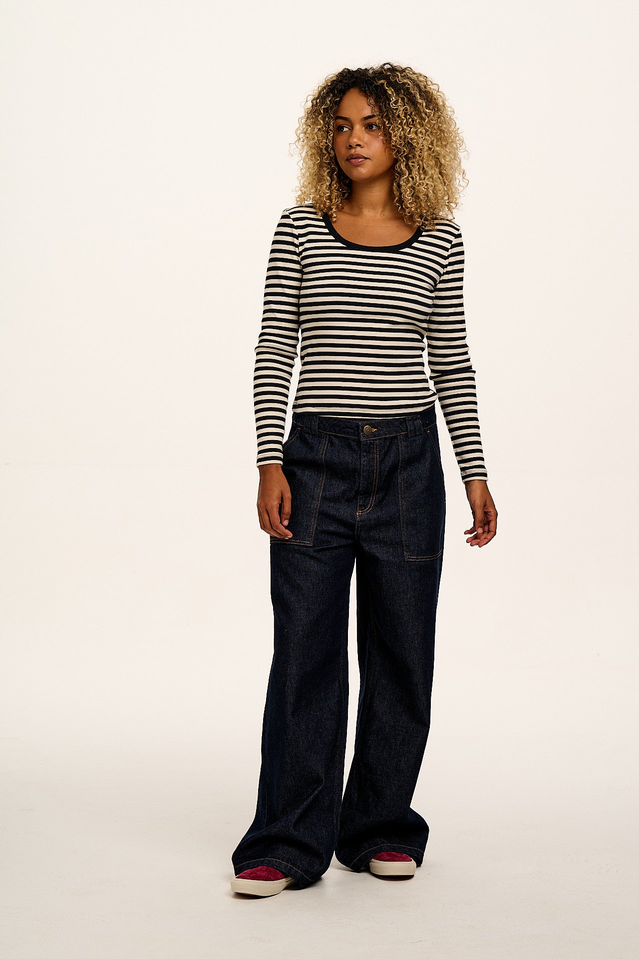 Remy - Ribbed Cotton Scoop Neck Long Sleeve T-Shirt in Black & White Stripe