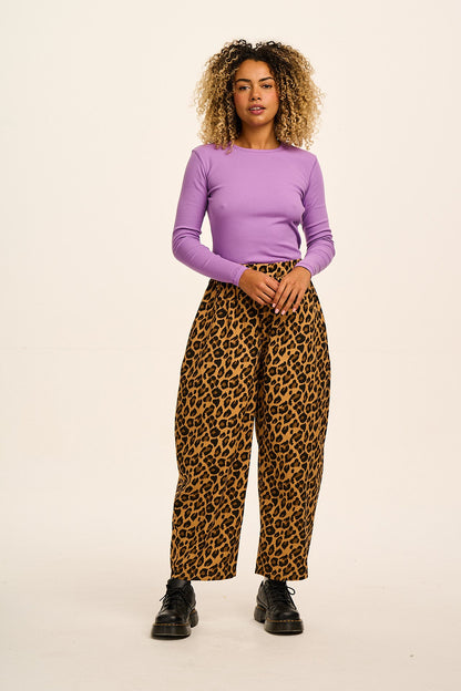 Beau - Barrel Leg Cotton Trousers in Leopard Print